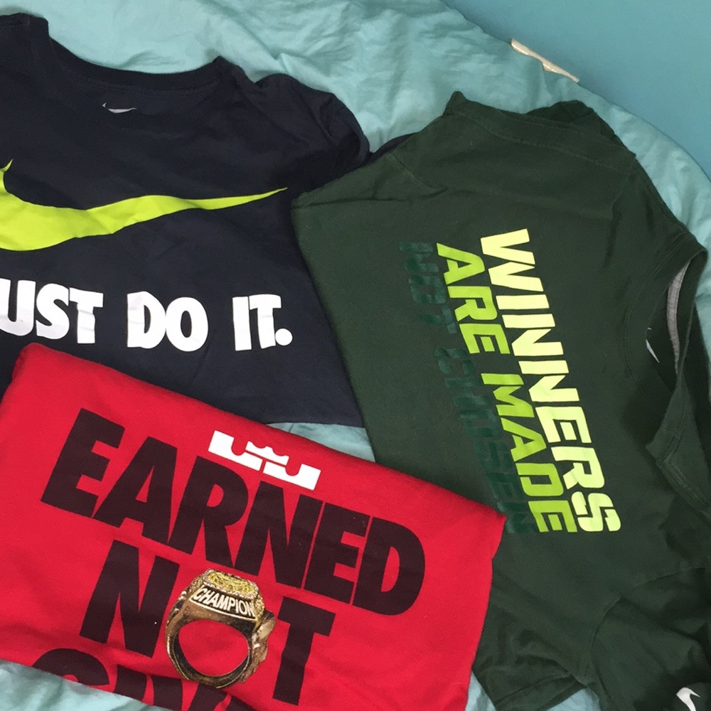 NIKE T-SHIRT BUNDLE